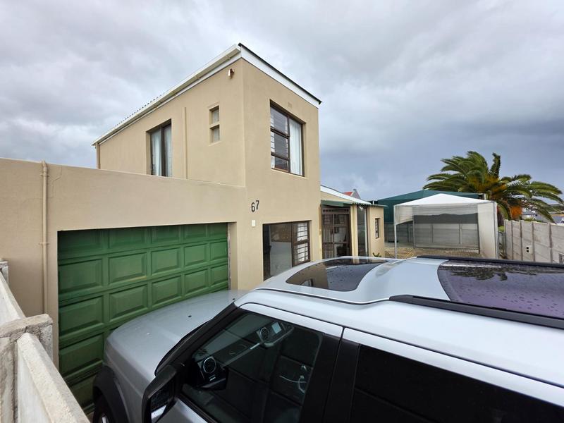 3 Bedroom Property for Sale in De Kelders Western Cape